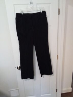 Lilly Pulitzer Black Cotton Blend  Pants. Size 12.